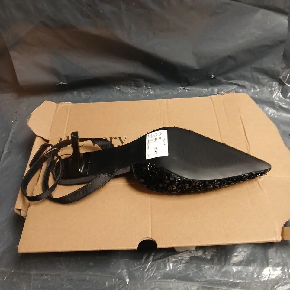 WOMEN'S BLACK SEQUIN SLINGBACK PUMP – UK 8