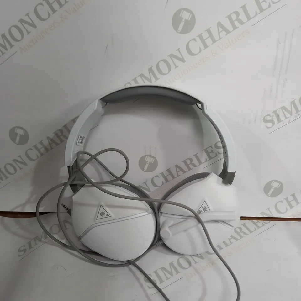 BOXED MULTIPLATFORM TURTLE BEACH RECON200 GEN 2 WIRED HEADSET 
