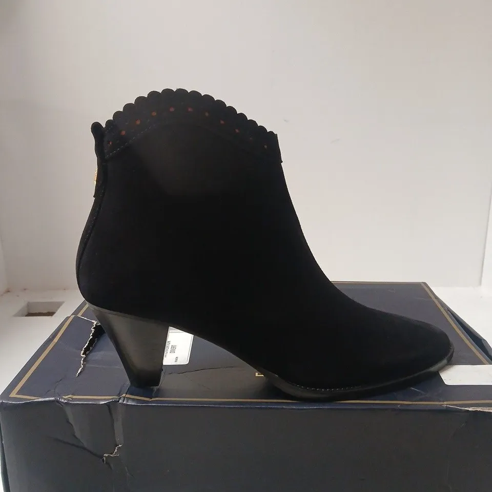 FAIRFAX & FAVOR REGINA ANKLE BOOT – BLACK SUEDE, UK 9