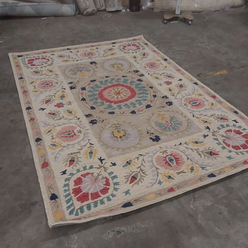 QUALITY DESIGNER AREA RUG - APPROXIMATELY 285 x 197cm