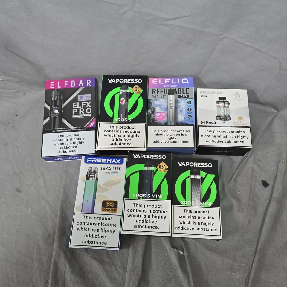 APPROXIMATELY 15 ASSORTED E-CIG PRODUCTS AND ACCESSORIES TO INCLUDE FREEMAX, ELFBAR, VAPORESSO ETC