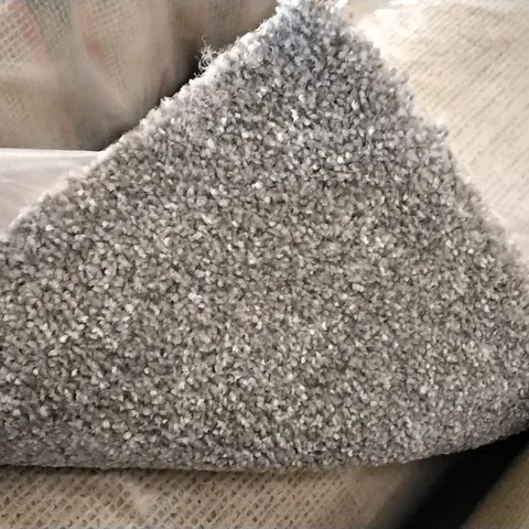 ROLL OF QUALITY APOLLO PLUS PERSIAN DOLL CARPET APPROXIMATELY 4M Γ 5M