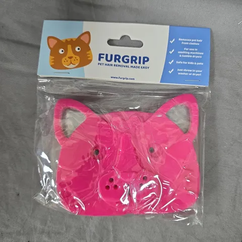 APPROXIMATELY 120 FURGRIP LAUNDRY PET HAIR REMOVERS - CAT