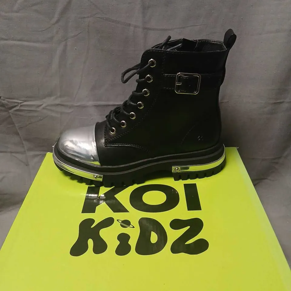 KOI KIDZ LIL' BORIN HARDWARE BOOTS – KID'S, UK 2