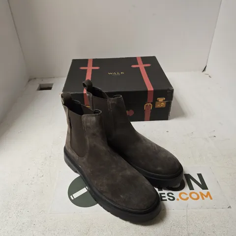 WALK LONDON BROWN SUEDE CHELSEA BOOTS, UK 9 (EU 43)