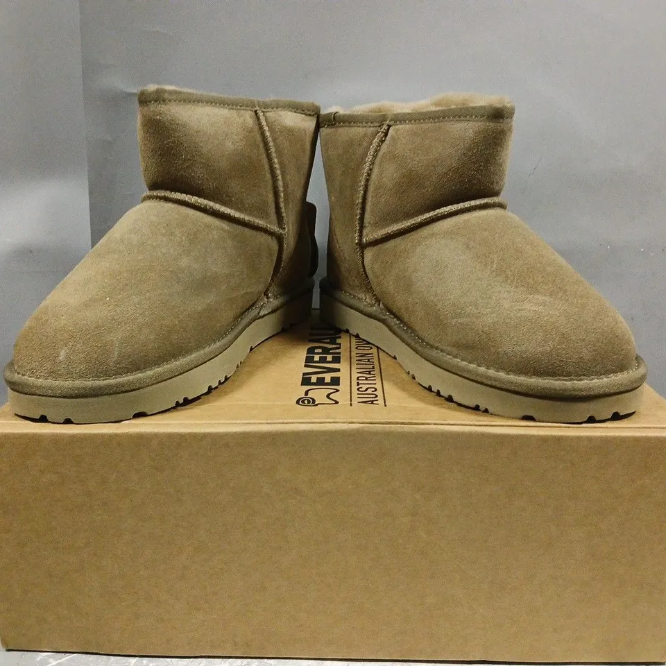 BOXED PAIR OF EVERAU BOOTS IN CARIBOU SIZE EU 39