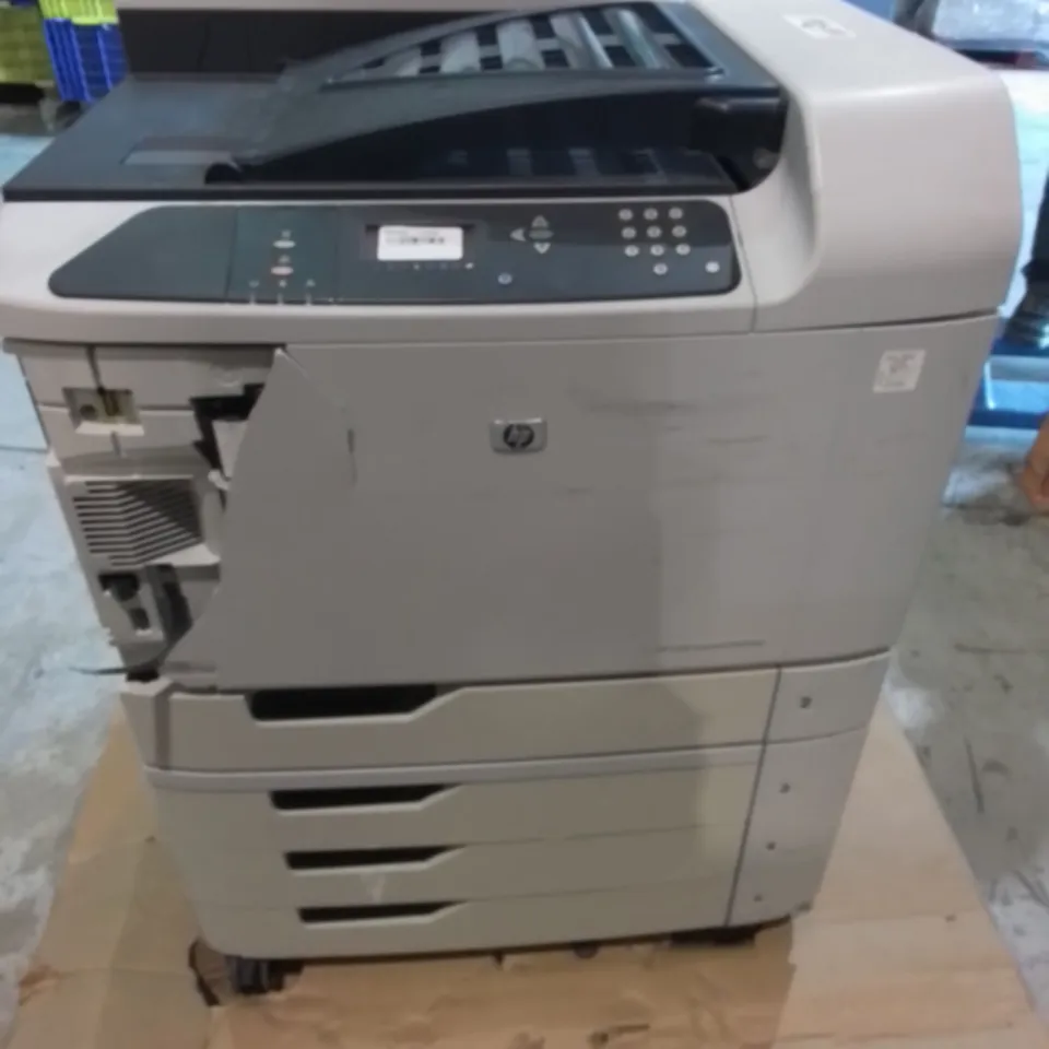 HP COLOUR LASER JET CP6015DN MULTIFUNCTIONAL PRINTER