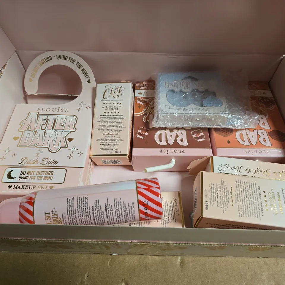 BOXED P.LOUISE LARGE BEAUTY GIFT SET 