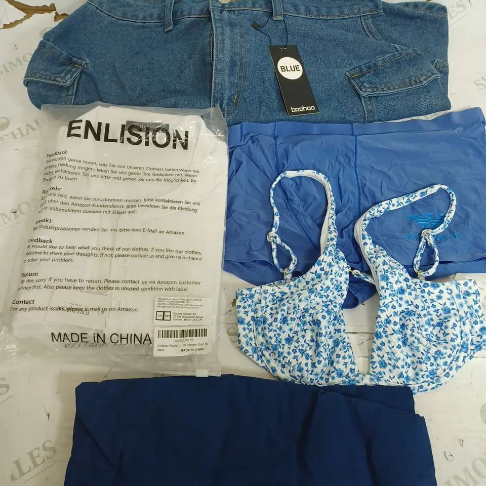 BOX OF APPROXIMATELY 22 ASSORTED CLOTHING ITEMS TO INCLUDE - SKIRT , SWIMWEAR TOP , PANTS ETC