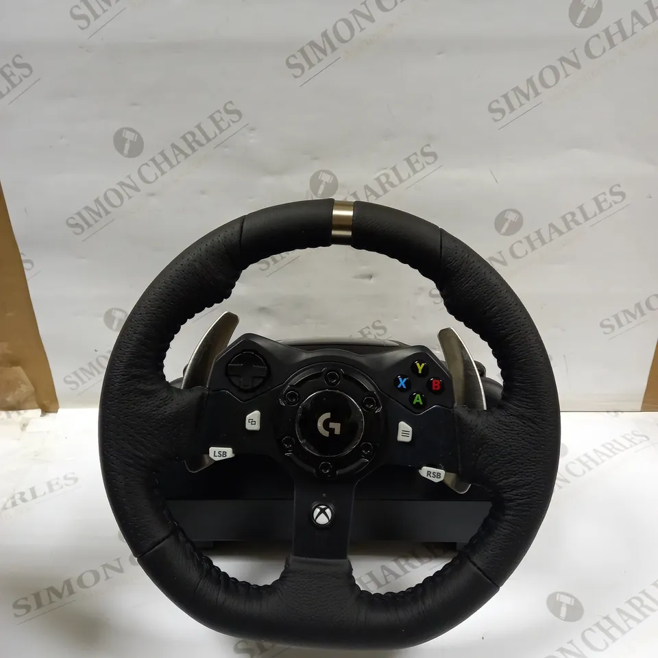 LOGITECH G920 DRIVING FORCE RACING WHEEL (XBOX/PC)