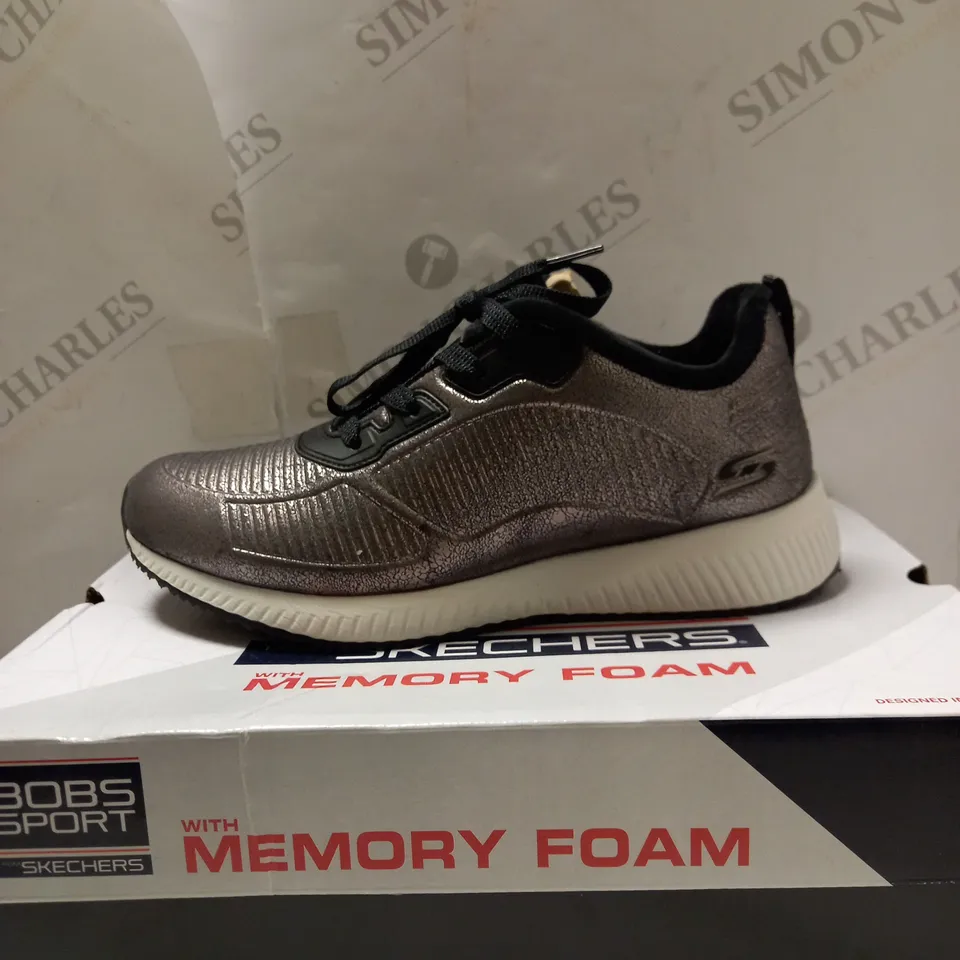 SKECHERS PEWTER EMBELLISHED LACE TRAINERS - SIZE 5.5