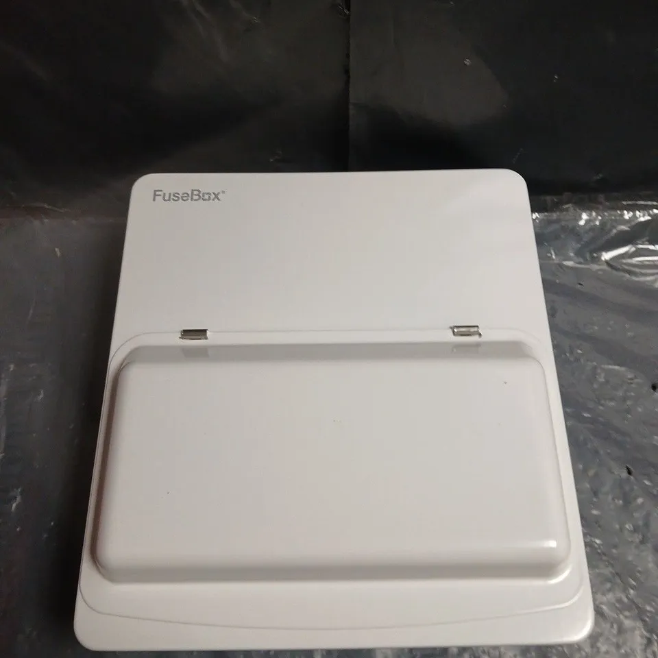 BOXED F3008RB FUSE BOX 