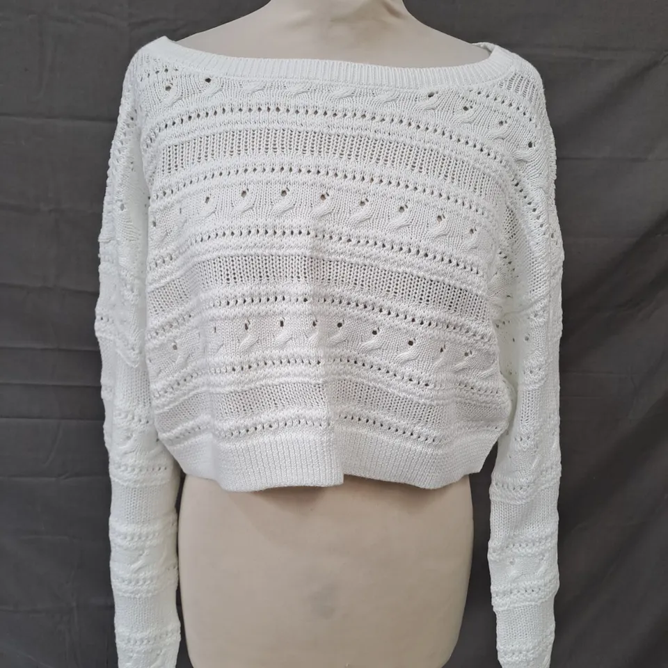HOLLISTER LONG SLEEVE KNITTED TOP IN WHITE SIZE EXTRA SMALL