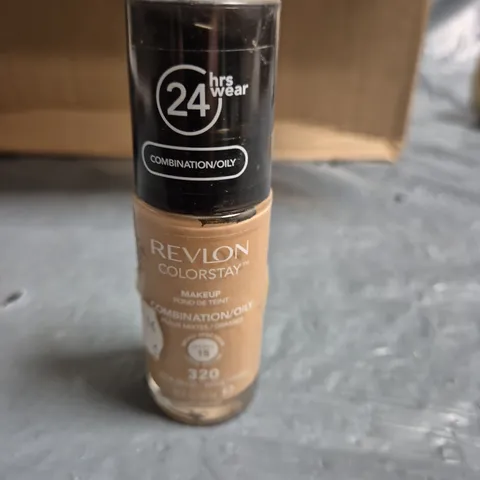 APPROXIMATELY 60 REVLON COLOURSTAY MAKE UP - SHADE 320 - 30ML