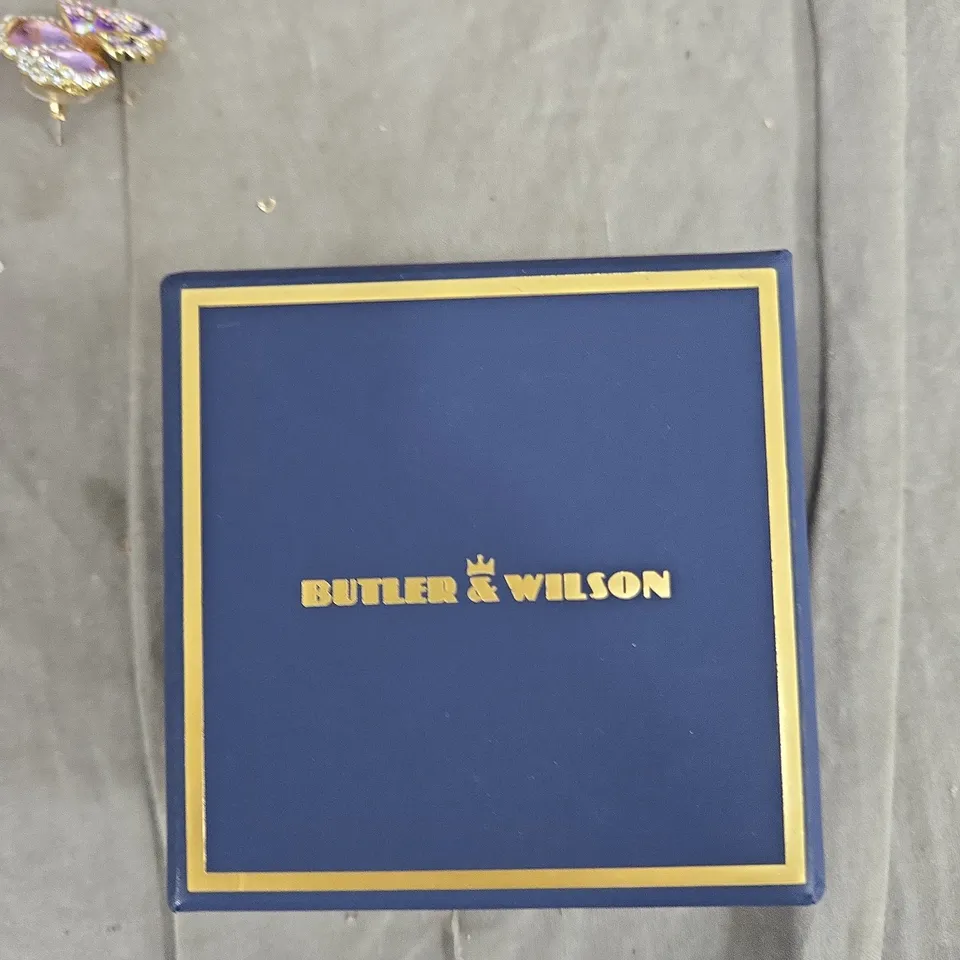 BUTLER & WILSON GOLD-TONE FLOWER CLUSTER EARRINGS WITH PINK CRYSTALS