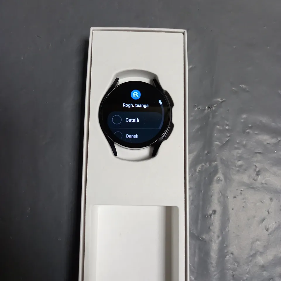 BOXED SAMSUNG GALAXY WATCH 6 