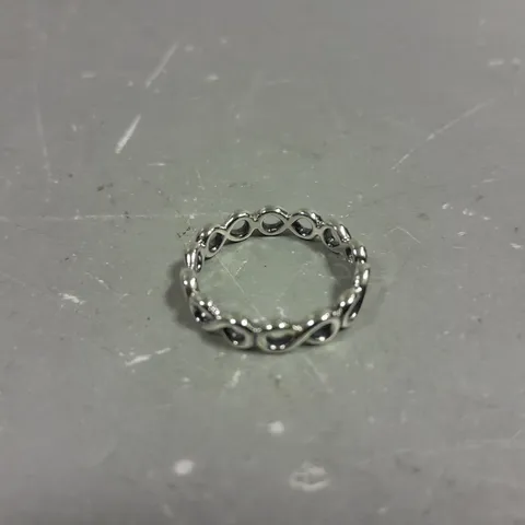 PANDORA SILVER INFINITY RING
