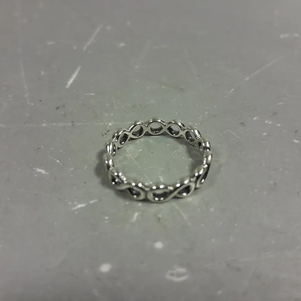 PANDORA SILVER INFINITY RING
