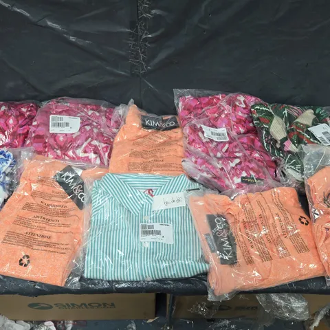 BOX OF APPROXIMATELY 10 ASSORTED BAGGED PIECES OF CLOTHING IN VARIOUS STYLES, SIZES, AND BRANDS