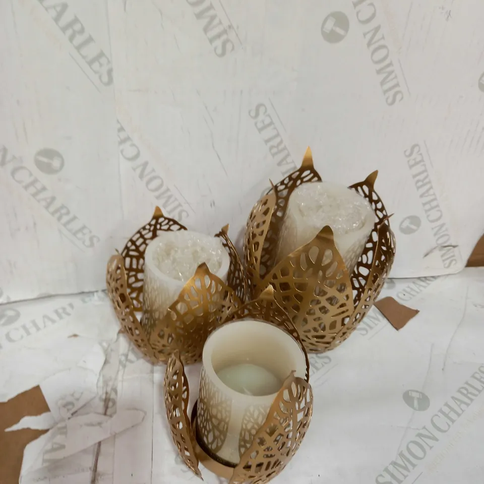 ALISON CORK SET OF CANDLE HOLDERS