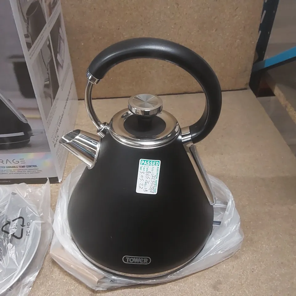 BOXED TOWER CAVALETTO TI0087BLK 1.7L KETTLE