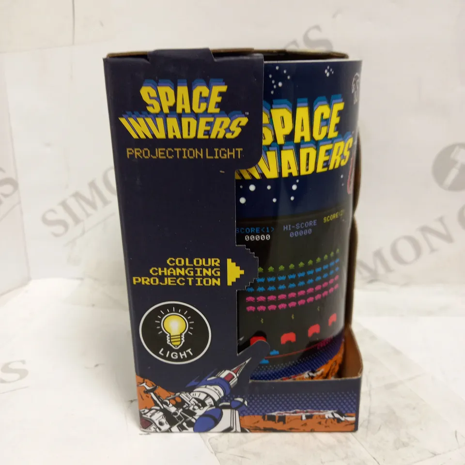 LOT OF 6 SPACE INVADERS PROJECTOR LIGHTS