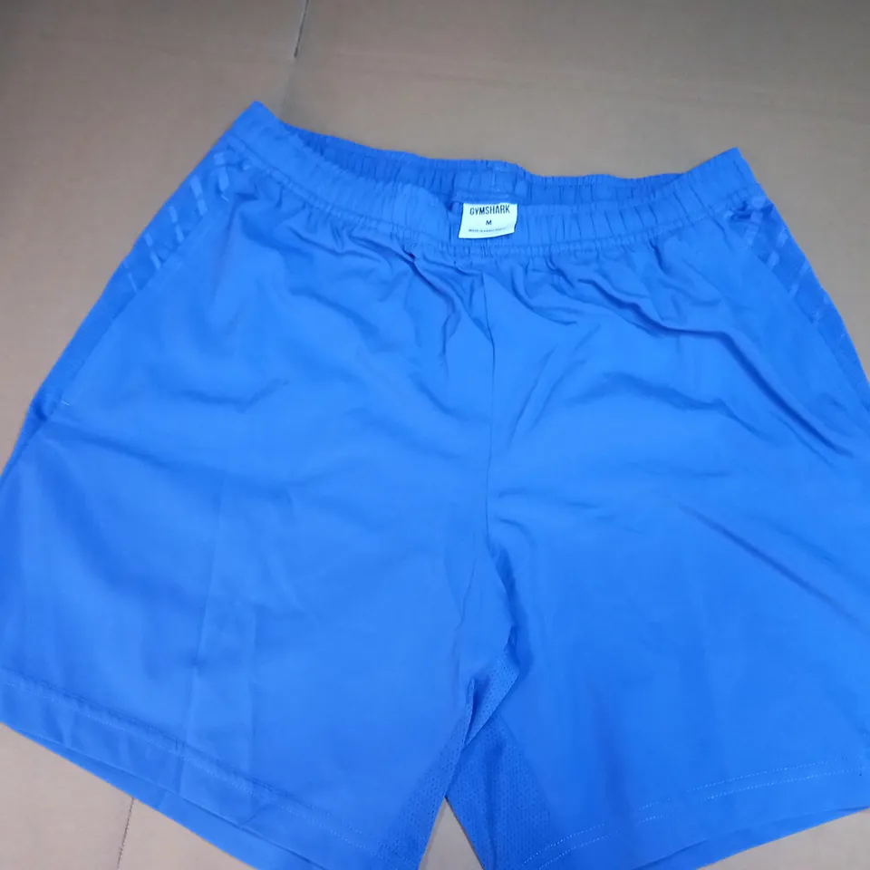 GYMSHARK SPORTY SHORTS IN BLUE - M