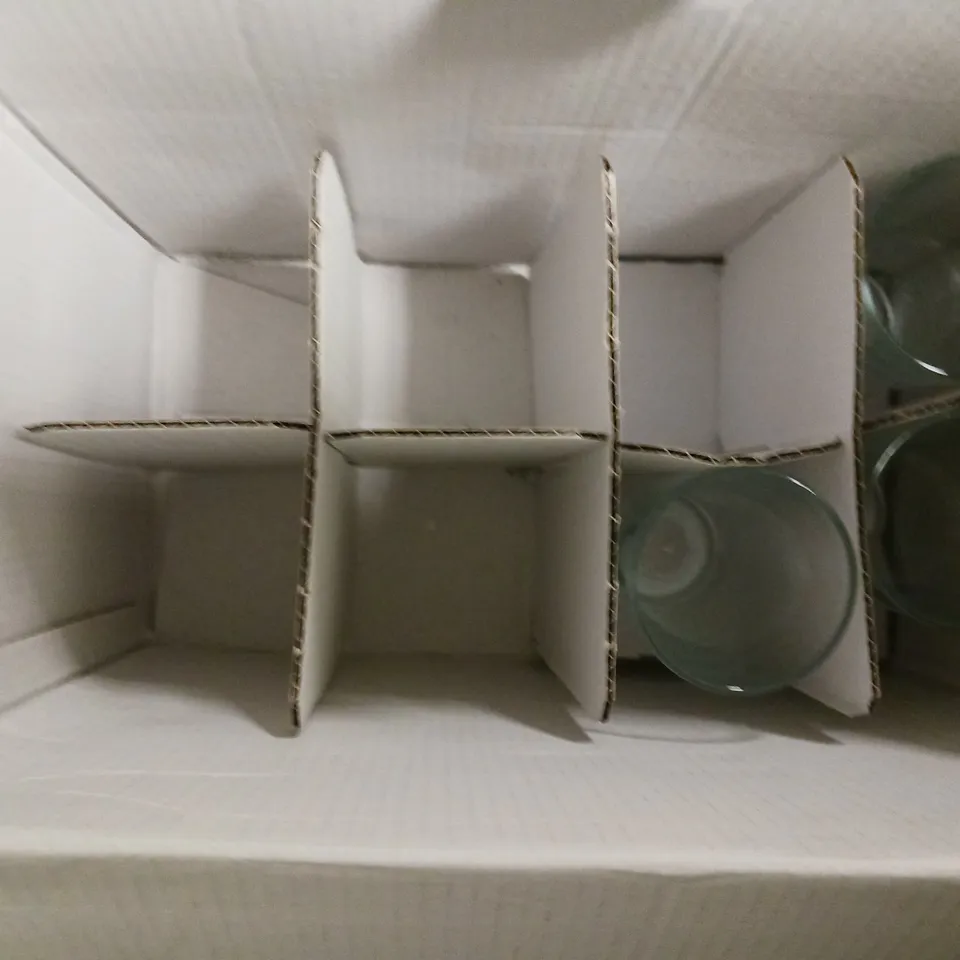 BOXED RAVENHEAD SET OF 12 PIECE PARTY SET 