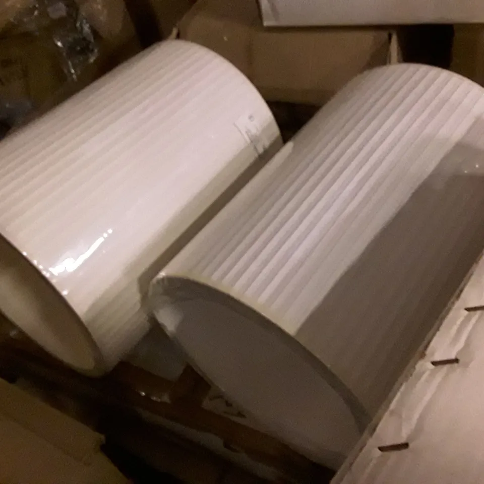 PALLET OF BRAND NEW HOMEWARE STOCK INCLUDING CYLINDRICAL LAMP SHADE, BLUE CHAIR & CHRISTMAS CARDS 