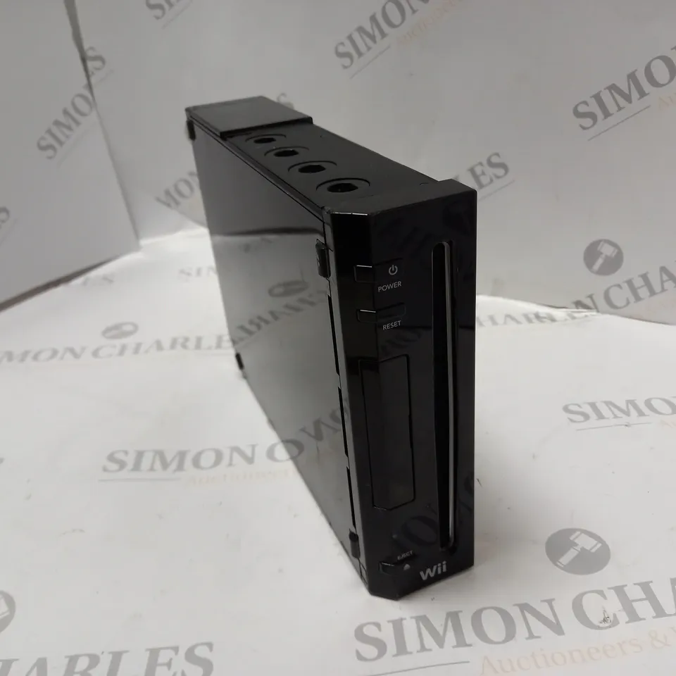 NINTENDO WII GAMES CONSOLE IN BLACK