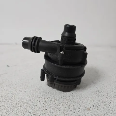 BOSCH 0 392 024 117 AUXILIARY WATER PUMP