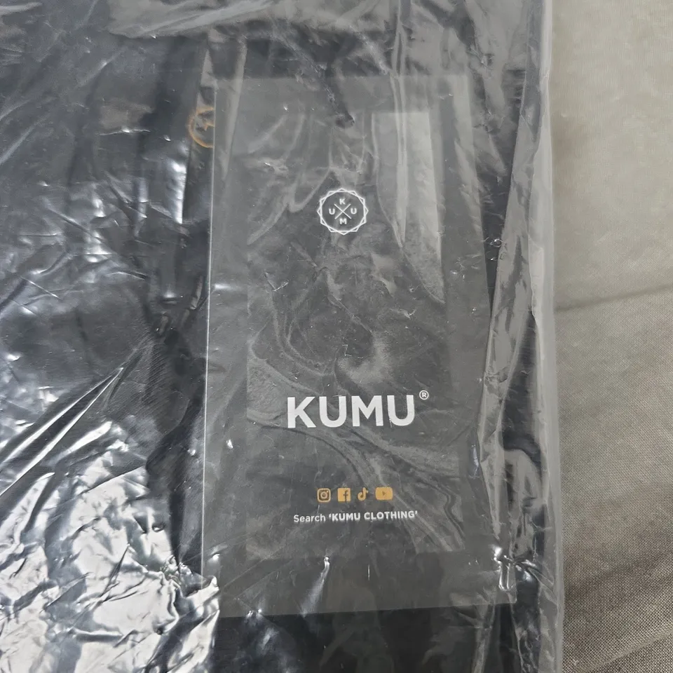 BAGGED KUMU CLOTHING TAKE FLIGHT TEE (TSTF103) – BLACK – SIZE L