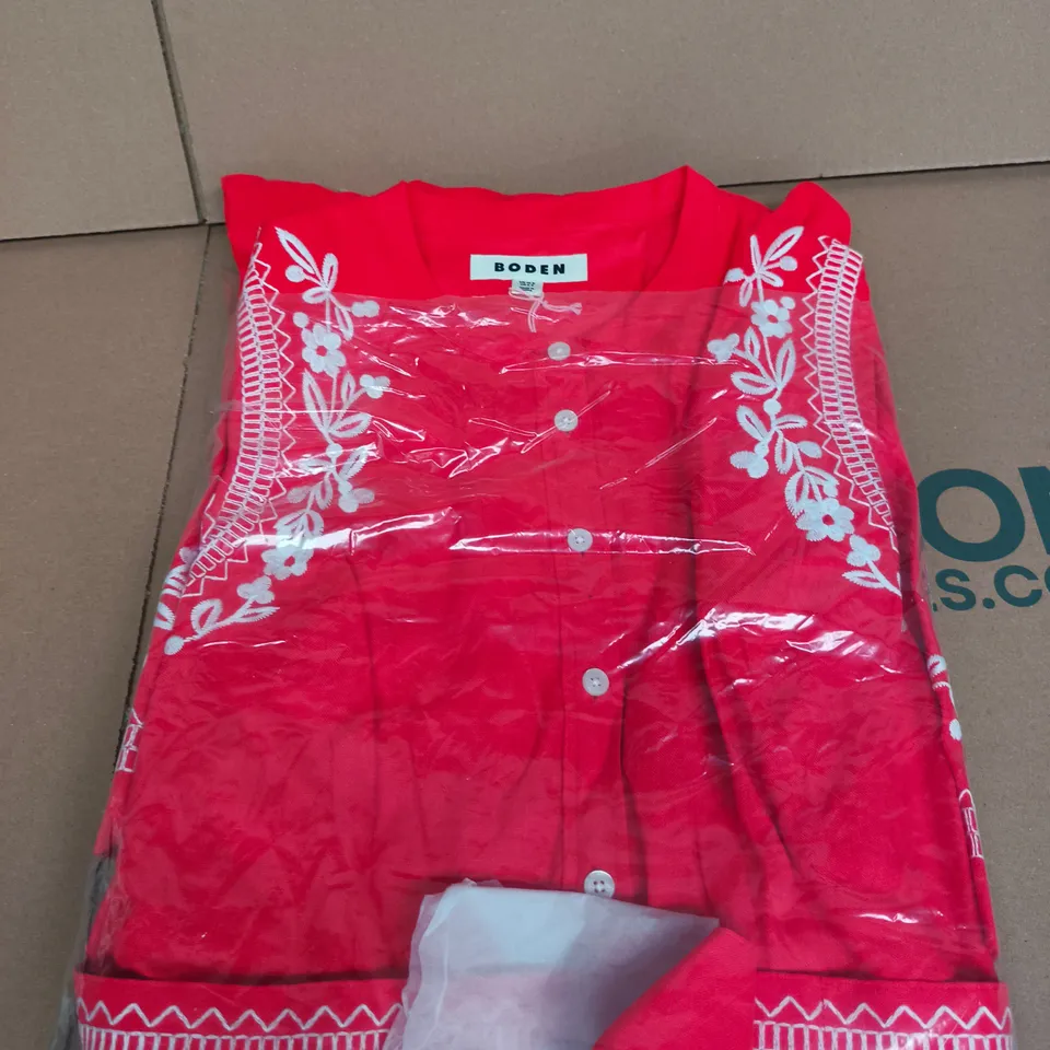 BODEN RED EMBROIDERED SHIRT – UK 10R 