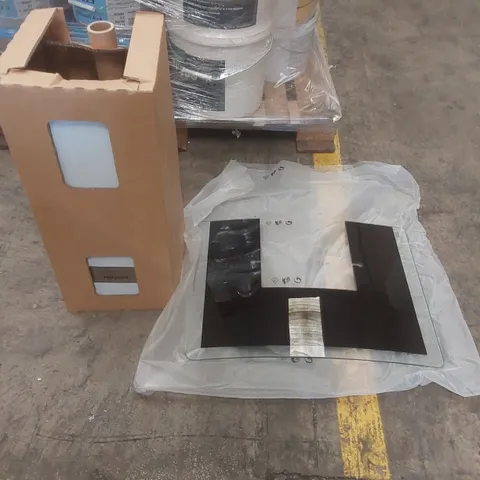 BOXED HOTPOINT PHGC6.5FABX COOKER HOOD