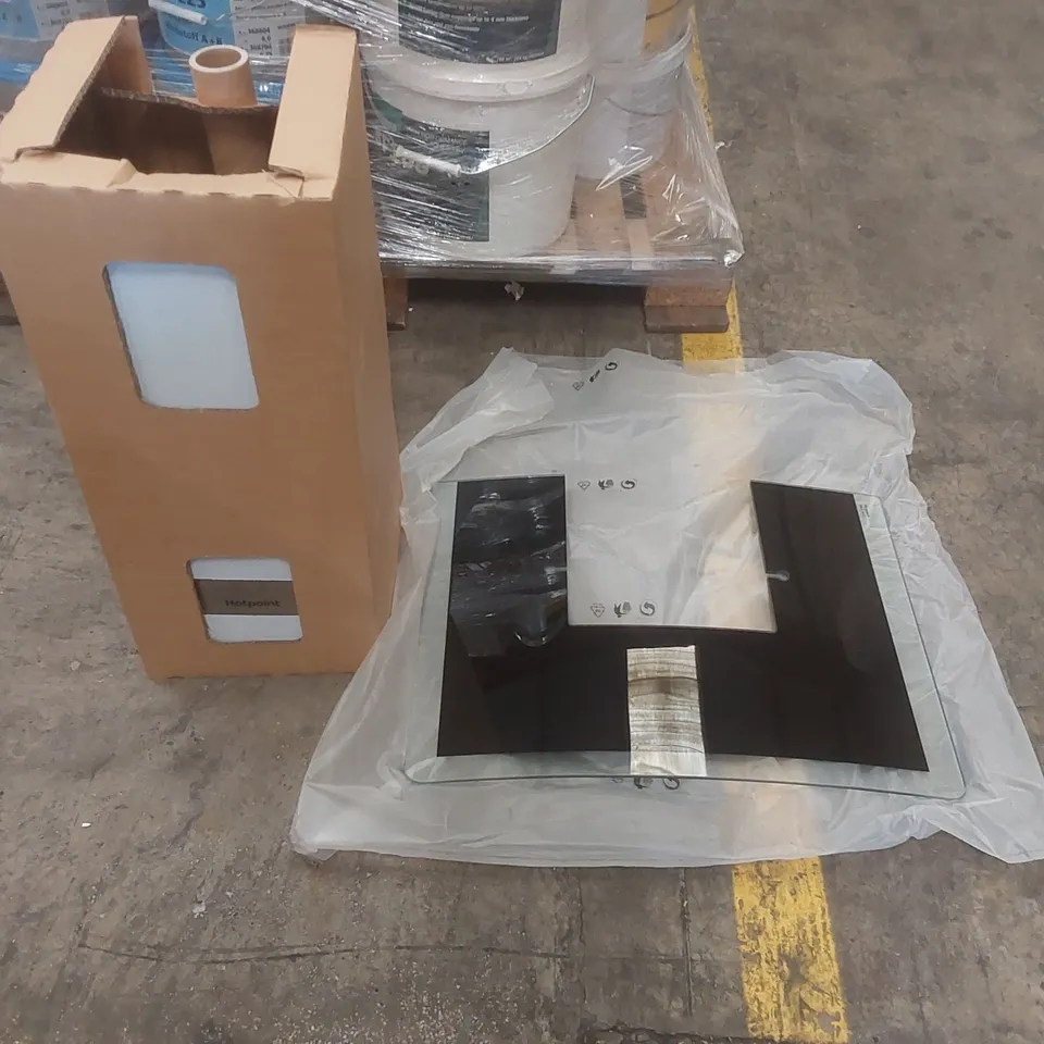 BOXED HOTPOINT PHGC6.5FABX COOKER HOOD