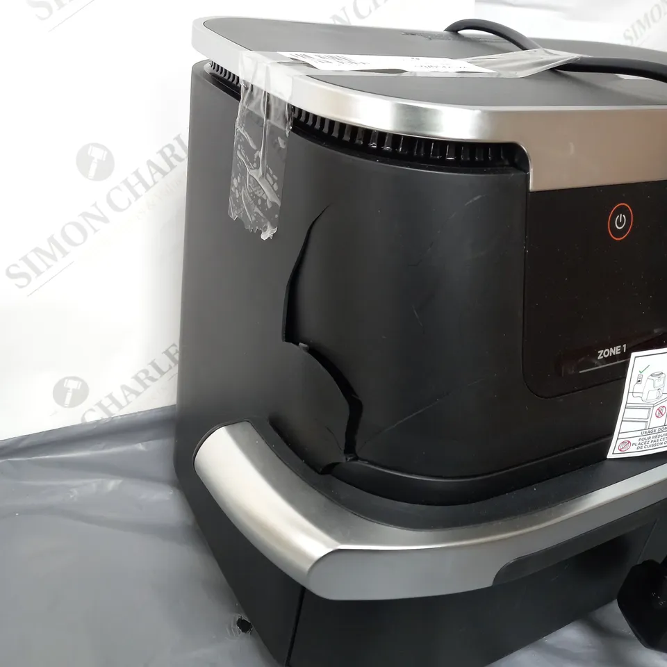 BOXED NINJA 10.4L FOODI FLEXDRAWER DUAL AIR FRYER AF500UK IN BLACK