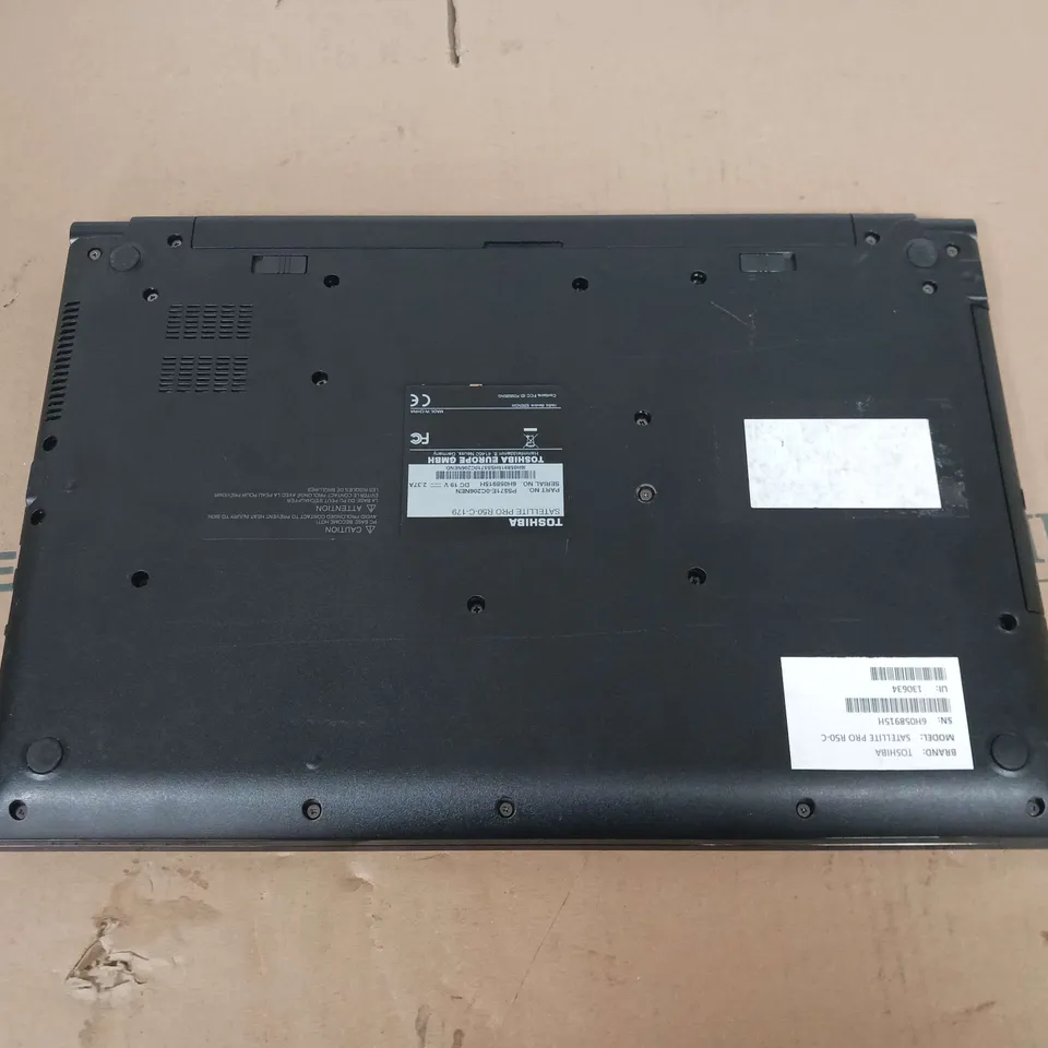 TOSHIBA SATELLITE PRO R50-C 15 INCH	I3-6006U 2.00GHZ