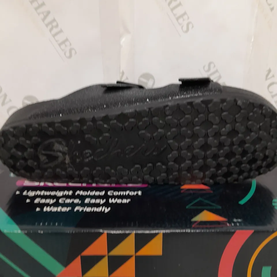 SKECHERS CALI GEAR SLIDE SANDAL BLACK SIZE 7