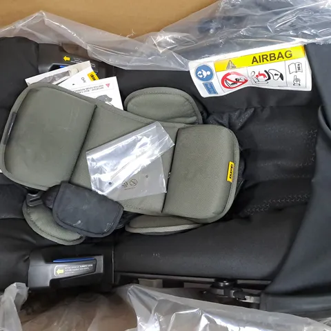 BOXED DOONA+ INFANT CAR SEAT/STROLLER