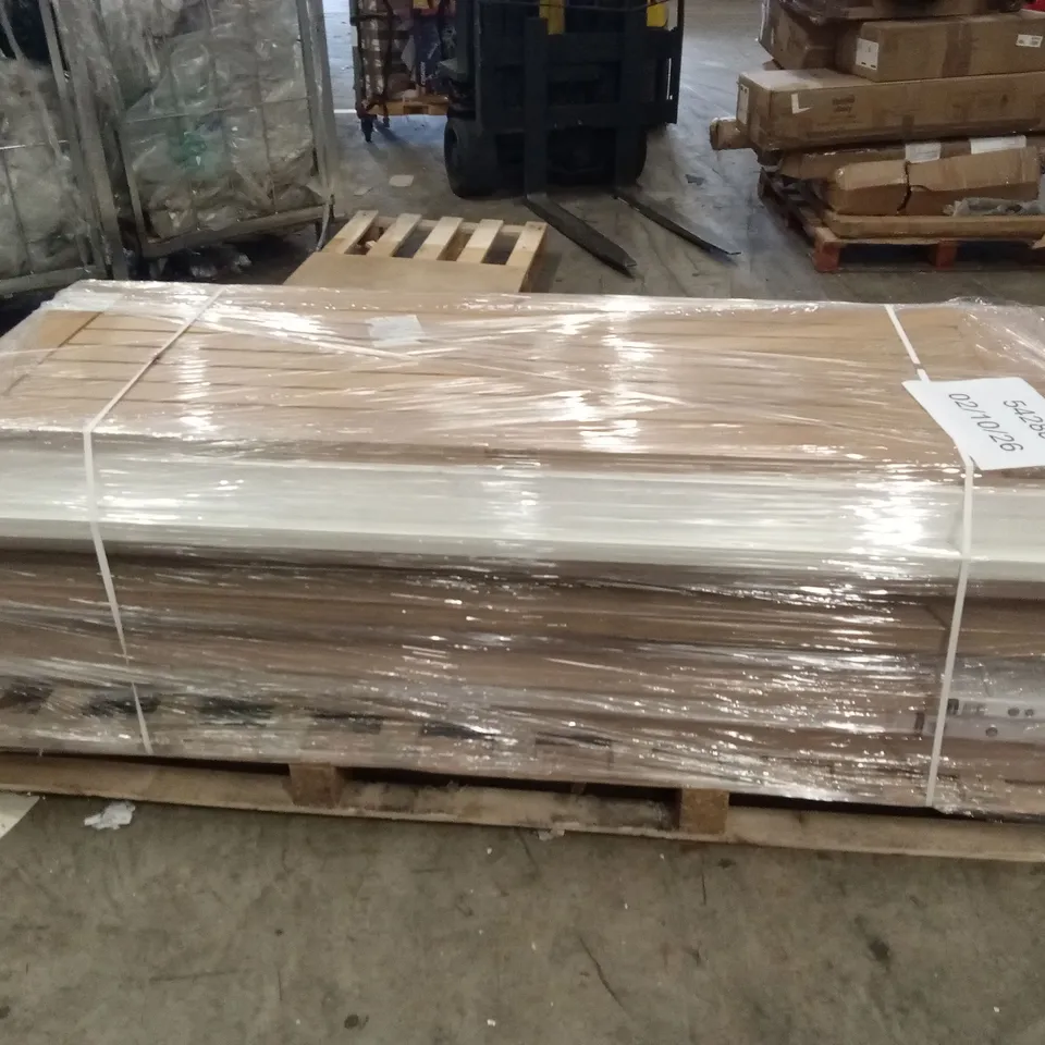 PALLET CONTAINING APPROXIMATELY 12 DOORS
