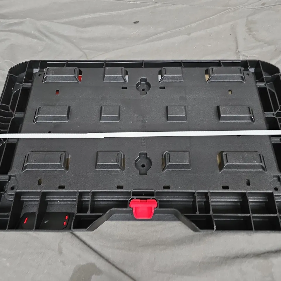 MILWAWKEE PACKOUT TOOL TABLE TOP
