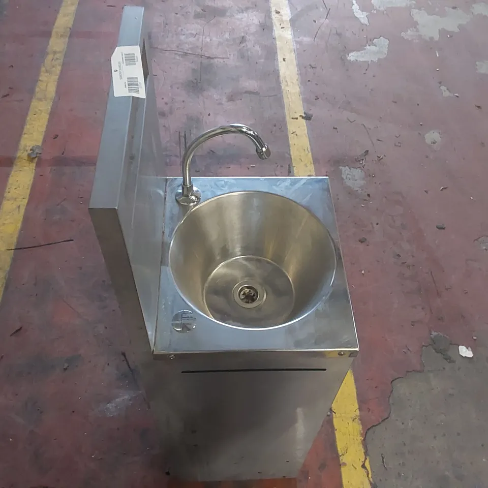 VOGUE MOBILE HAND WASH STATION