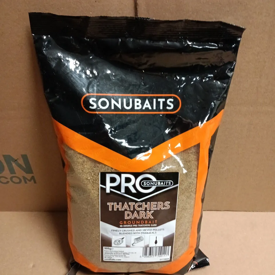 SONUBAITS THATCHERS DARK GROUNDBAIT – 900G (FISHING GROUNDBAIT)
