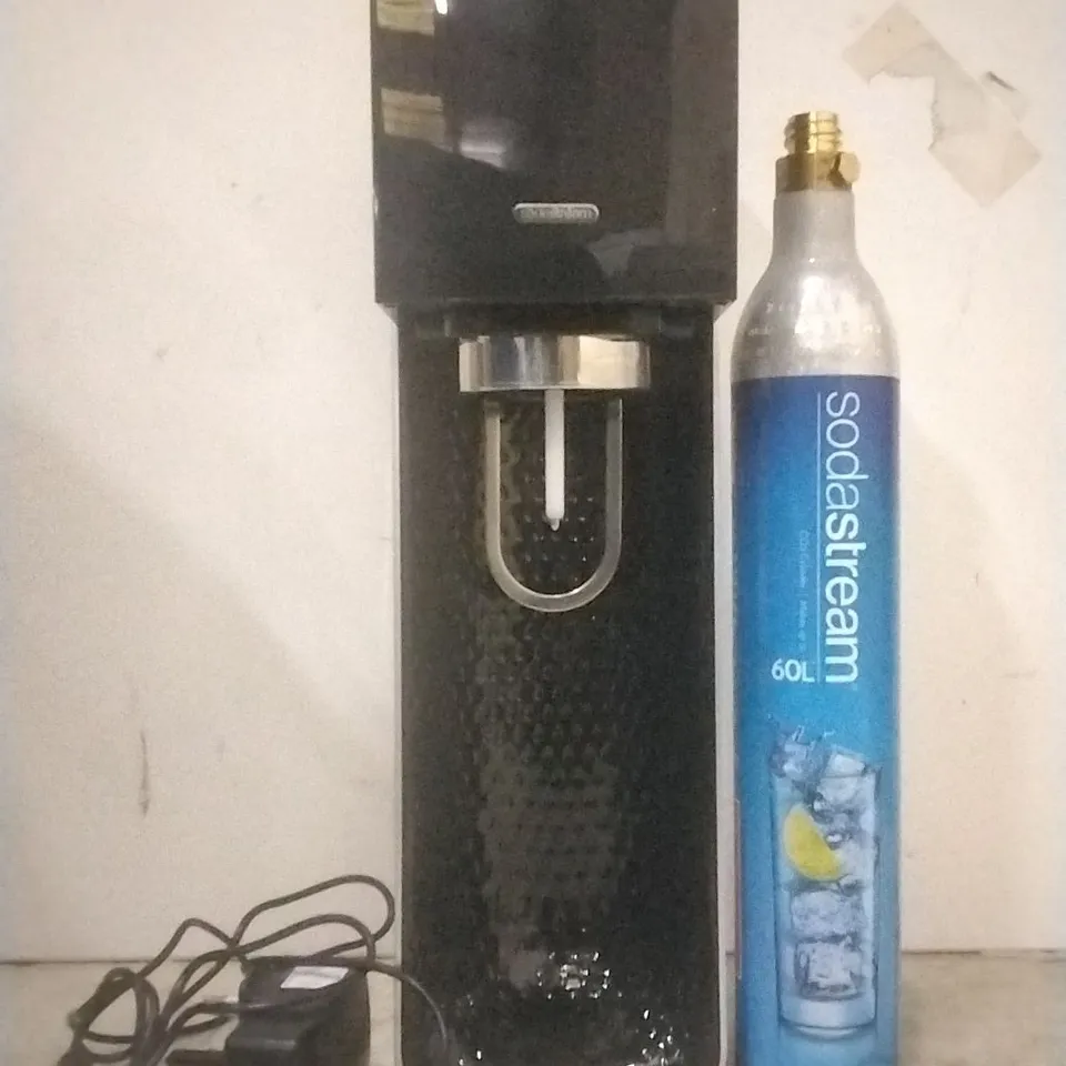 BOXED SODASTREAM POWER SPARKLING WATER MAKER