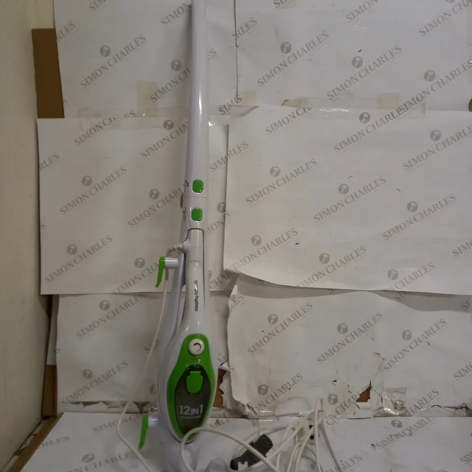MORPHY RICHARDS STEAM CLEANER