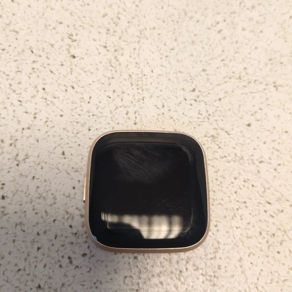 FITBIT VERSA 2 - COPPER ROSE