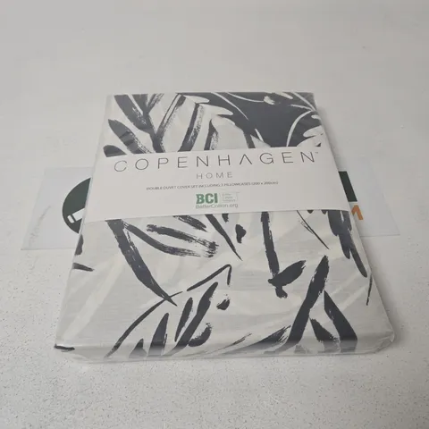 COPENHAGEN HOME DOUBLE DUVET COVER SET WITH 2 PILLOWCASES (200 X 200 CM)
