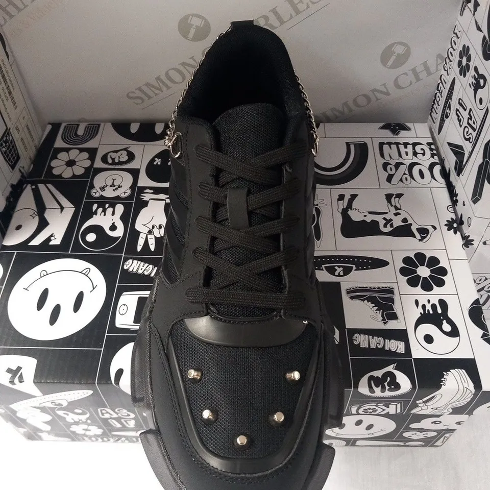 BRAND NEW BOXED PAIR OF KOI DARK MATERIALS MEN'S CHUNKY TRAINERS SIZE 7