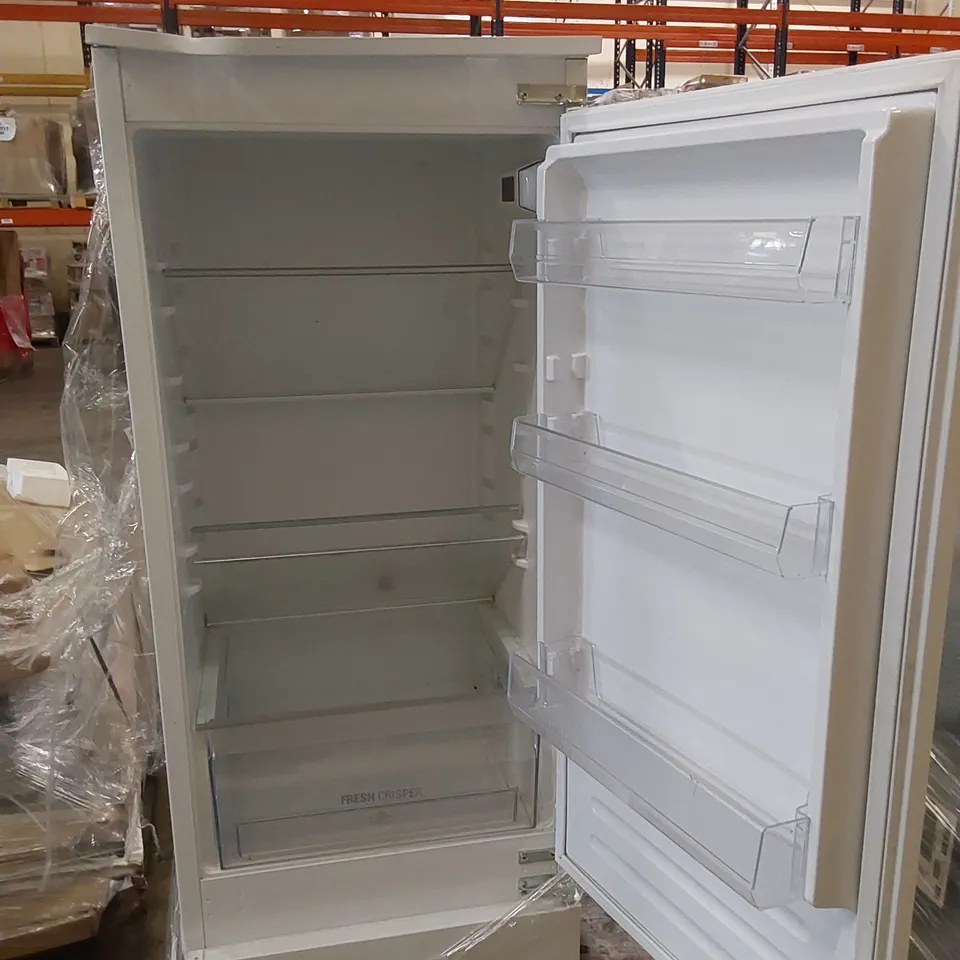 HOTPOINT HMCB-7030.AA.UK.1 INTEGRATED FRIDGE FREEZER