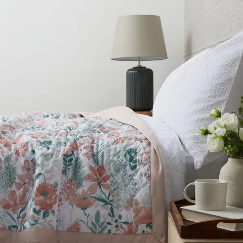 COZEE HOME REVERSIBLE FLORAL SUMMER WEIGHT BEDSPREAD